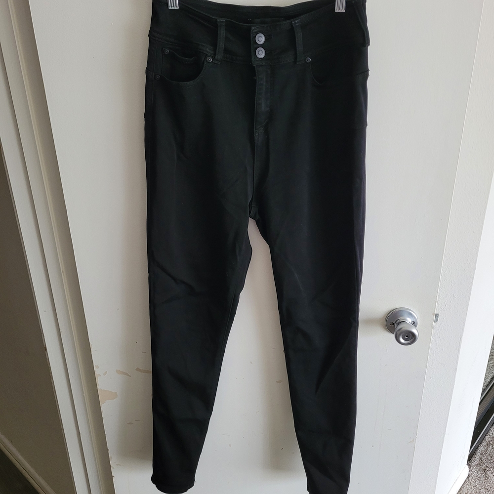 🎉Fashion Nova Black High-Waisted Pants